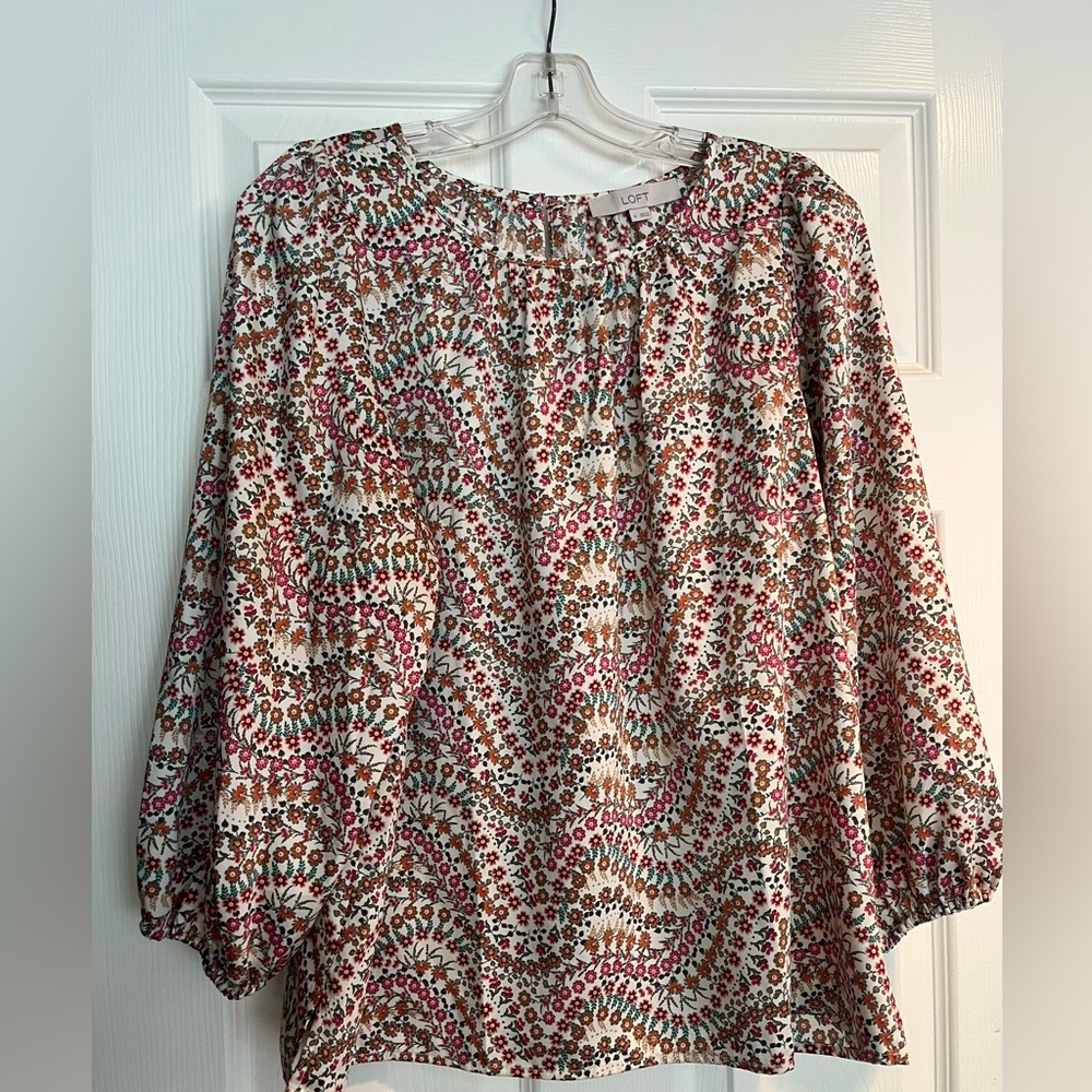 Ann Taylor Loft multicolored blouse size M